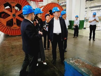 攜手并進，共謀發展——濟寧經濟技術開發區黨工委書記李金禮一行蒞臨遠東參觀交流